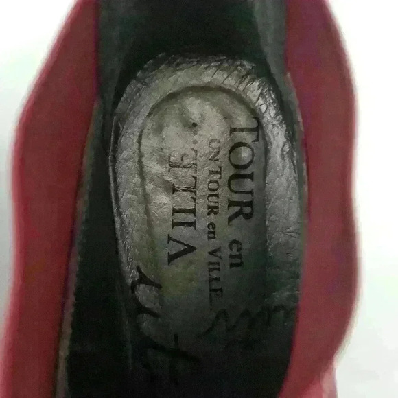 Un Tour En  Ville suede leather booties in merlot. Size 37 (6.5 US) - Picture 5 of 10